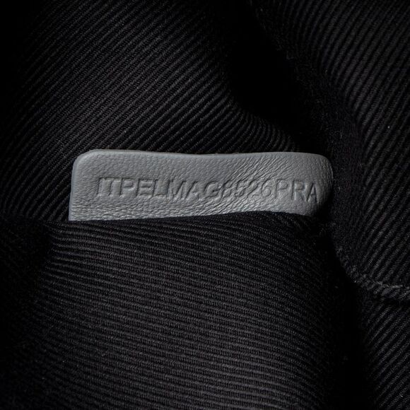 Burberry Quilted Lambskin TB Lola Chain Small Crossbody - Picture 6 of 12